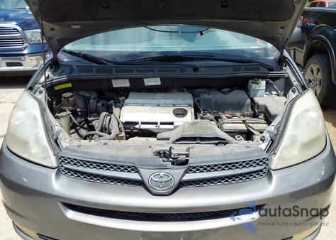 2004 Toyota Sienna Xle z USA, uszkodzony, nr VIN 5TDZA22C54S055344